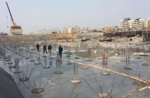 架安装尺寸是多少马竞合作伙伴晾衣(图1)