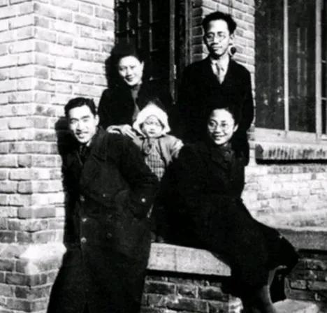 捕受尽酷刑还不忘用鱼肝油传递信息保护同伴凯发k8国际娱乐首选女地下党员在台湾被(图4)